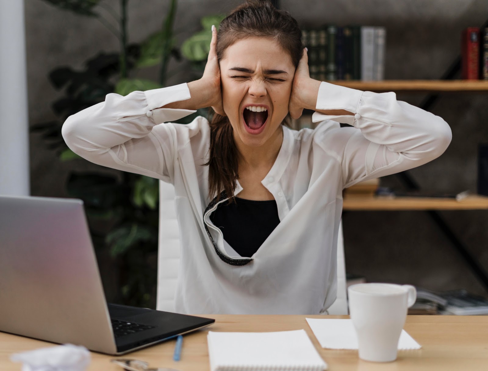 Dallas anger Therapy session where angry teen girl is getting help