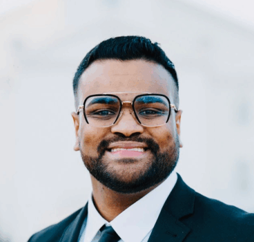 Dallas Edgar Salinas Bilingual Licensed Counselor Associate