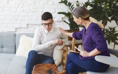 A client with their therapist in a session - Total Life Counseling for Children, Teens, Adolescents and Adults in Orlando Winter Park Clermont Lake Mary and Central Florida A client with their therapist in a session